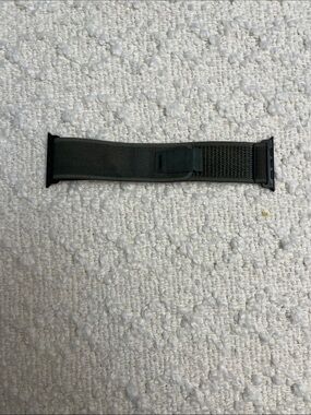 Apple Ultra Watch 2 Trail Dark Green - strap